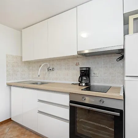 Verde-adults Only By Rent Istria Apartamento *