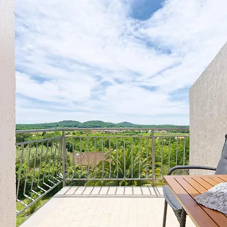 Verde-adults Only By Rent Istria
